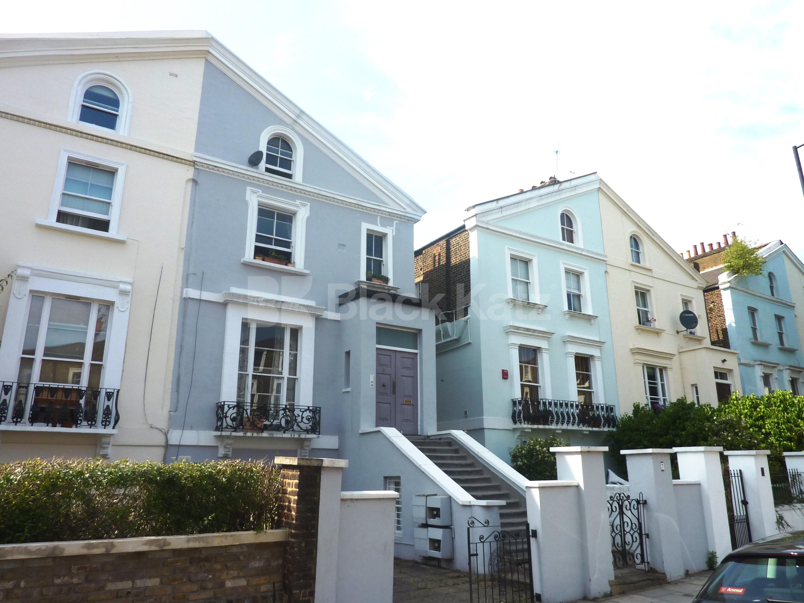 			NEW INSTRUCTION!, 2 Bedroom, 1 bath, 1 reception Flat			 St Augustines Road, CAMDEN SQUARE NW1